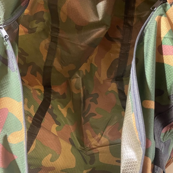 New XXXL camouflage waterproof nylon bag - Picture 3 of 5